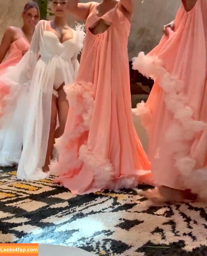 Vanessa Hudgens / VanessaHudgens слитое фото фото #1357