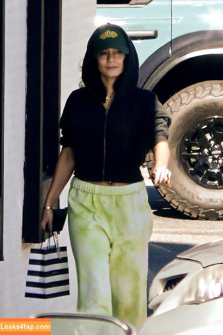 Vanessa Hudgens / VanessaHudgens слитое фото фото #1373