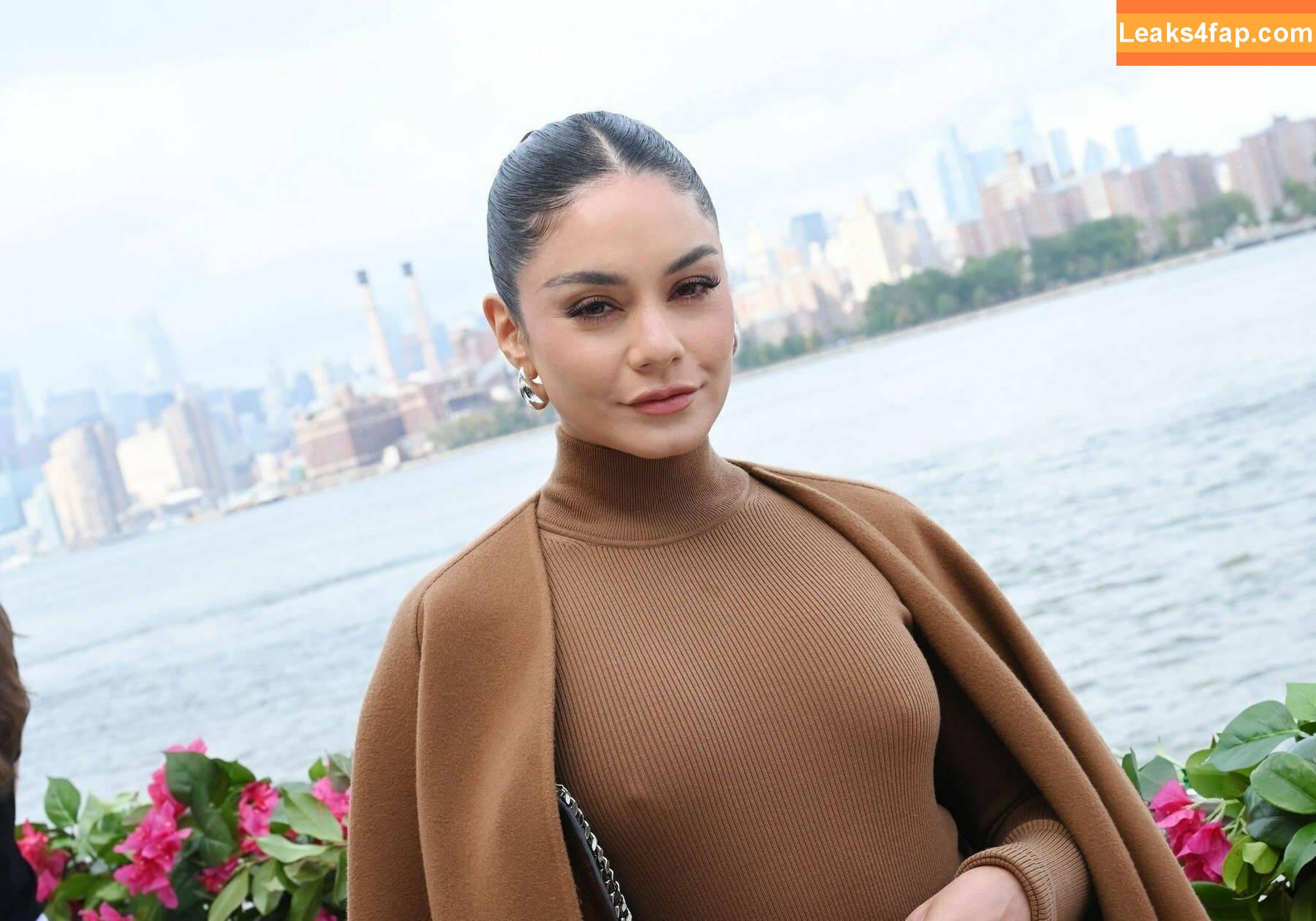 Vanessa Hudgens / VanessaHudgens слитое фото фото #1408