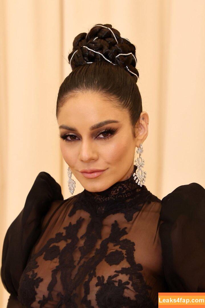 Vanessa Hudgens / VanessaHudgens слитое фото фото #1451