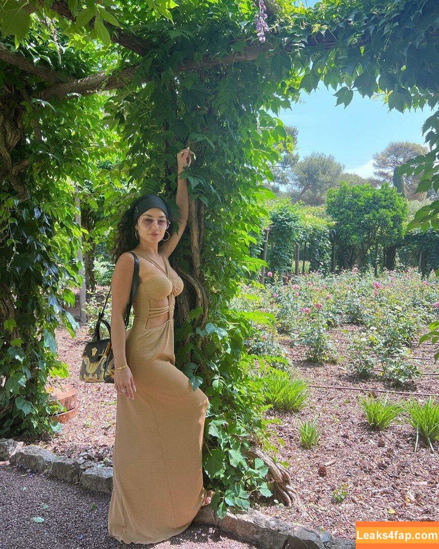 Vanessa Hudgens / VanessaHudgens слитое фото фото #1479