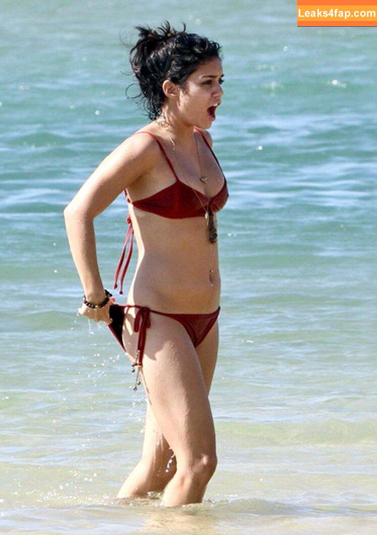 Vanessa Hudgens / VanessaHudgens leaked photo photo #1493