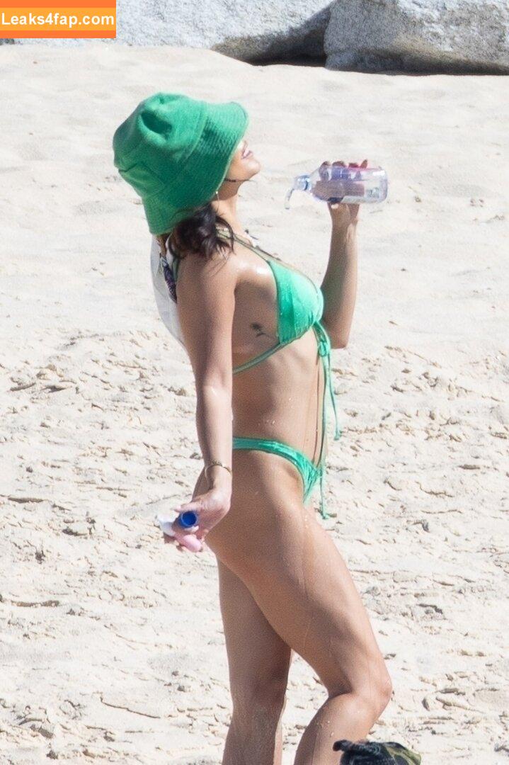 Vanessa Hudgens / VanessaHudgens leaked photo photo #1526