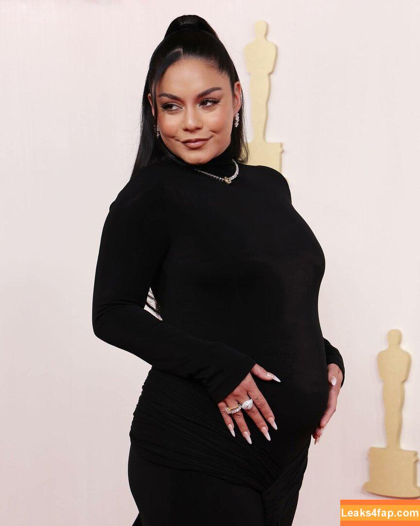 Vanessa Hudgens / VanessaHudgens leaked photo photo #1584