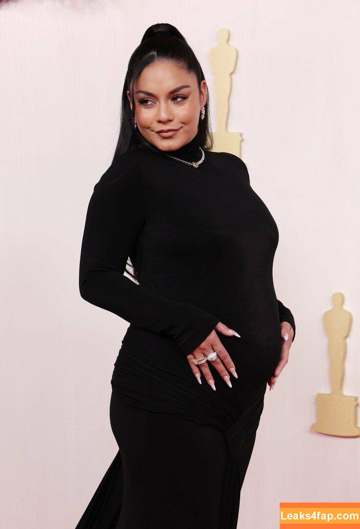 Vanessa Hudgens / VanessaHudgens leaked photo photo #1588