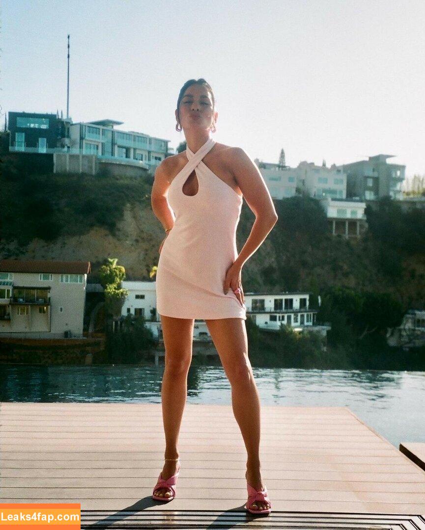 Vanessa Hudgens / VanessaHudgens leaked photo photo #1613