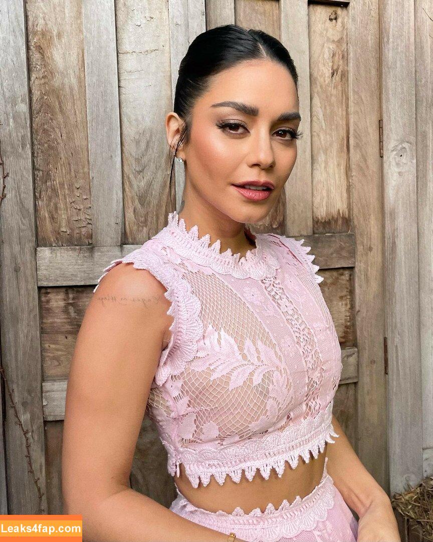 Vanessa Hudgens / VanessaHudgens leaked photo photo #1628