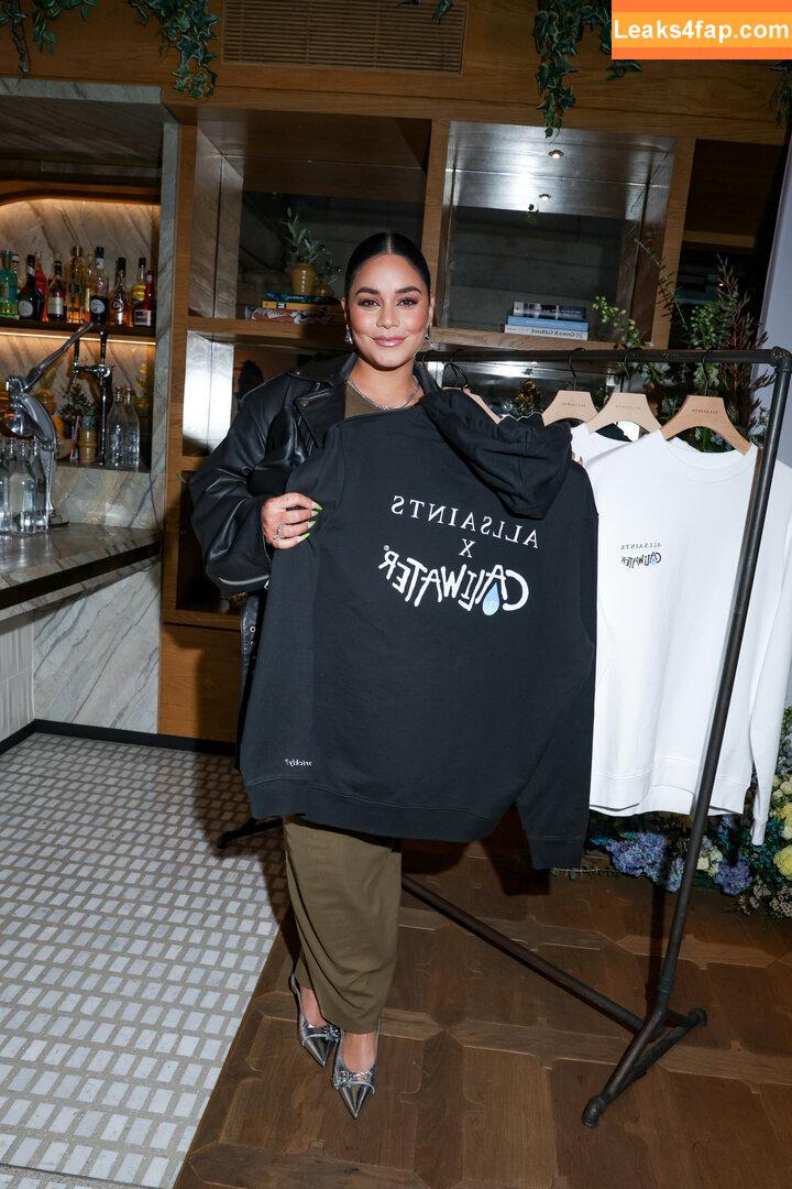 Vanessa Hudgens / VanessaHudgens leaked photo photo #1637