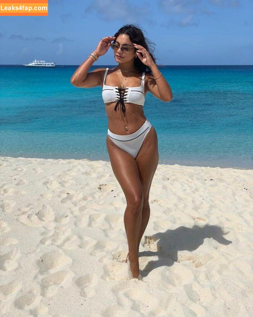 Vanessa Hudgens / VanessaHudgens leaked photo photo #1642