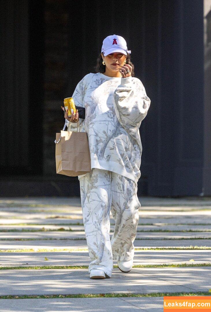 Vanessa Hudgens / VanessaHudgens слитое фото фото #1726