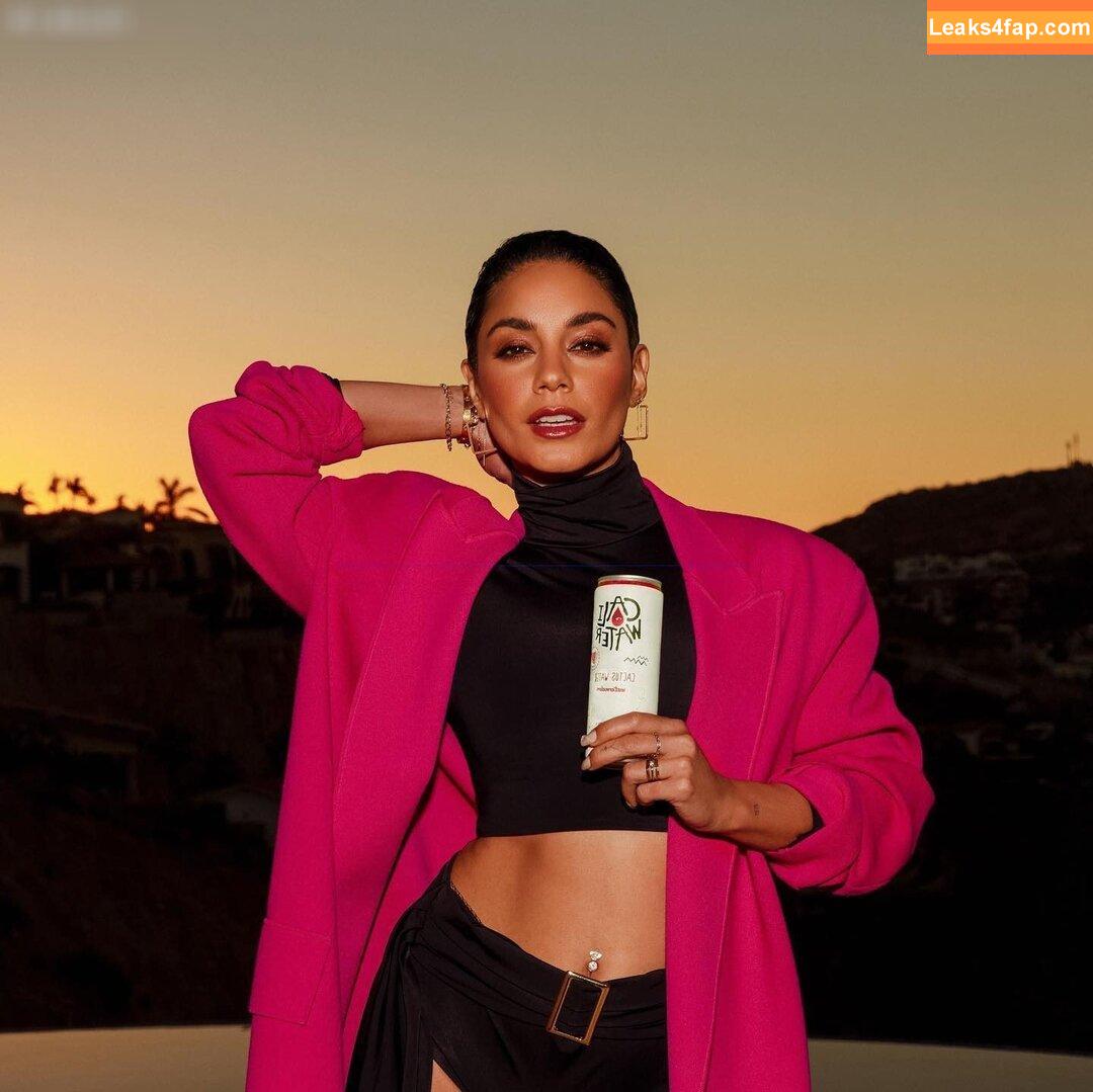 Vanessa Hudgens / VanessaHudgens leaked photo photo #1797