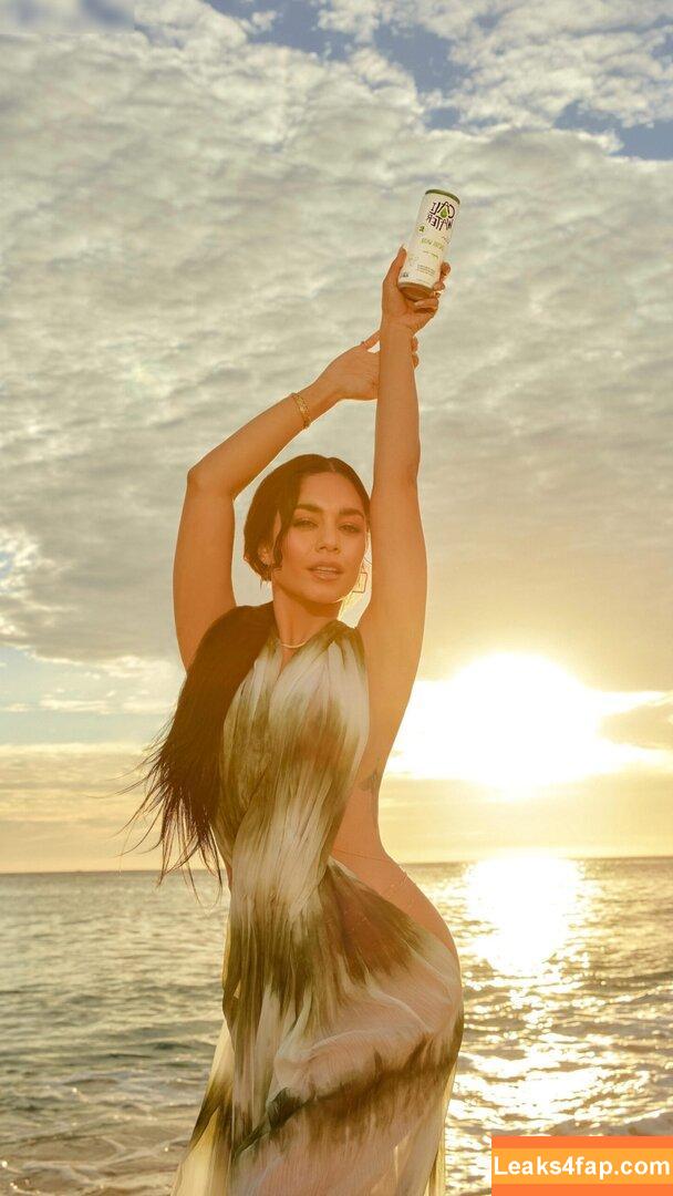 Vanessa Hudgens / VanessaHudgens leaked photo photo #1798