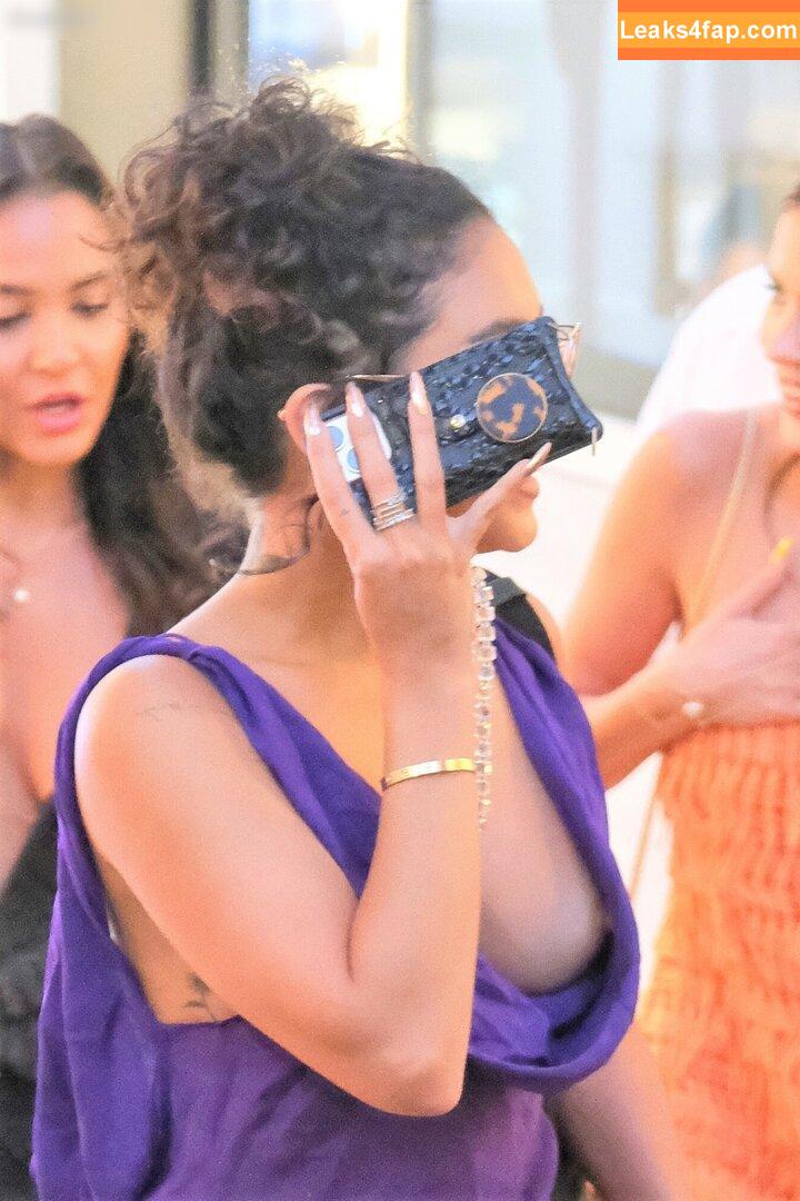 Vanessa Hudgens / VanessaHudgens leaked photo photo #1802