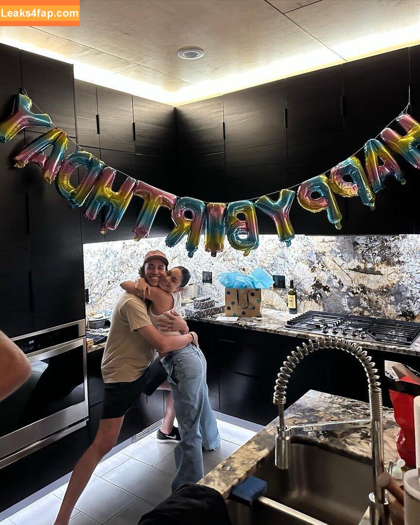 Vanessa Hudgens / VanessaHudgens leaked photo photo #1821