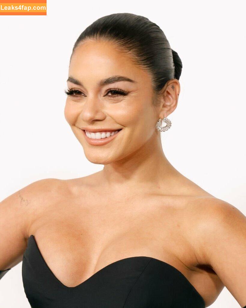 Vanessa Hudgens / VanessaHudgens leaked photo photo #1885