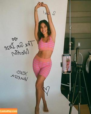Vanessa Hudgens фото #1018
