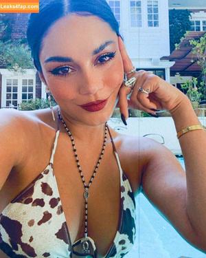 Vanessa Hudgens фото #1027