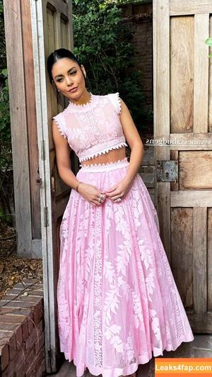 Vanessa Hudgens фото #1055