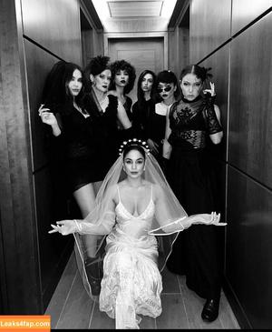 Vanessa Hudgens фото #1084