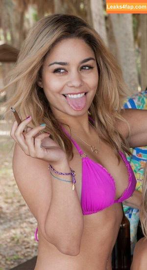 Vanessa Hudgens фото #1129