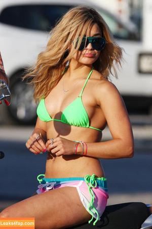 Vanessa Hudgens фото #1136