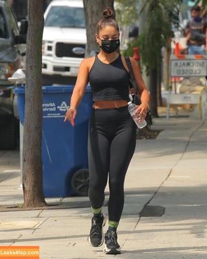 Vanessa Hudgens фото #1207