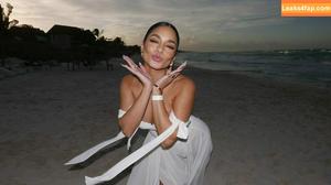 Vanessa Hudgens фото #1366