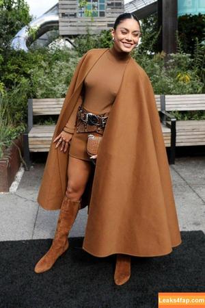 Vanessa Hudgens фото #1407