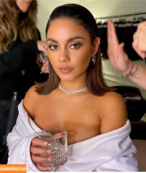 Vanessa Hudgens фото #1515
