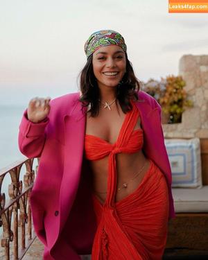 Vanessa Hudgens фото #1523