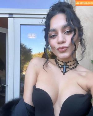 Vanessa Hudgens фото #1561