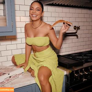 Vanessa Hudgens фото #1570
