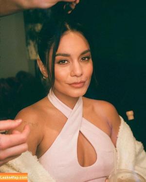 Vanessa Hudgens photo #1616
