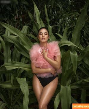 Vanessa Hudgens photo #1819