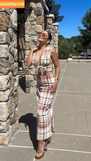 Vanessa Hudgens photo #1837