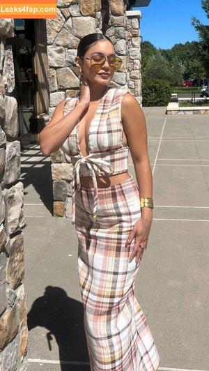 Vanessa Hudgens photo #1838