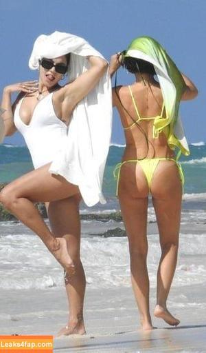 Vanessa Hudgens photo #1901