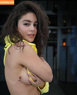 Vanessa Hudgens photo #1943