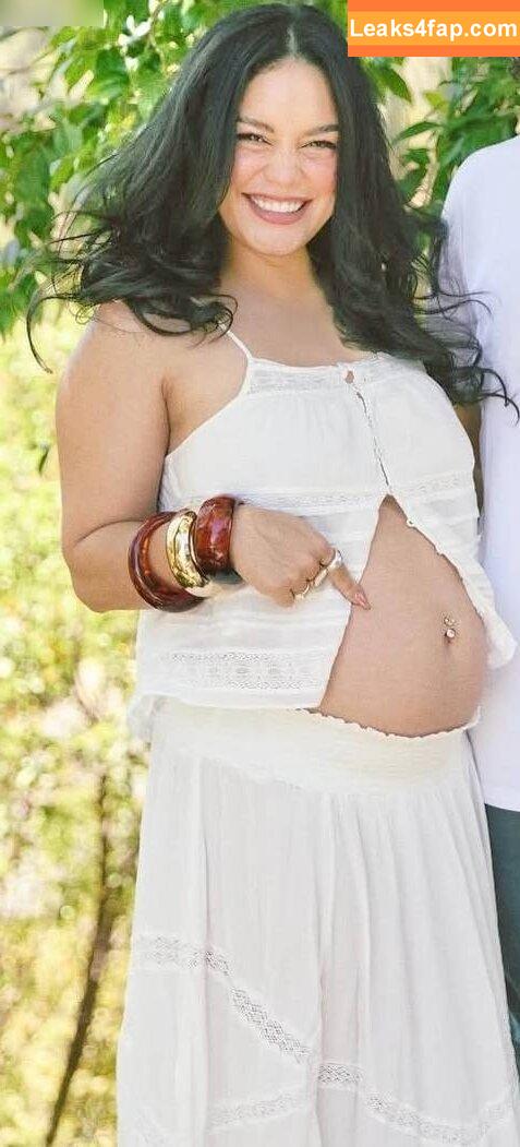 Vanessa Hudgens / VanessaHudgens leaked photo photo #2317