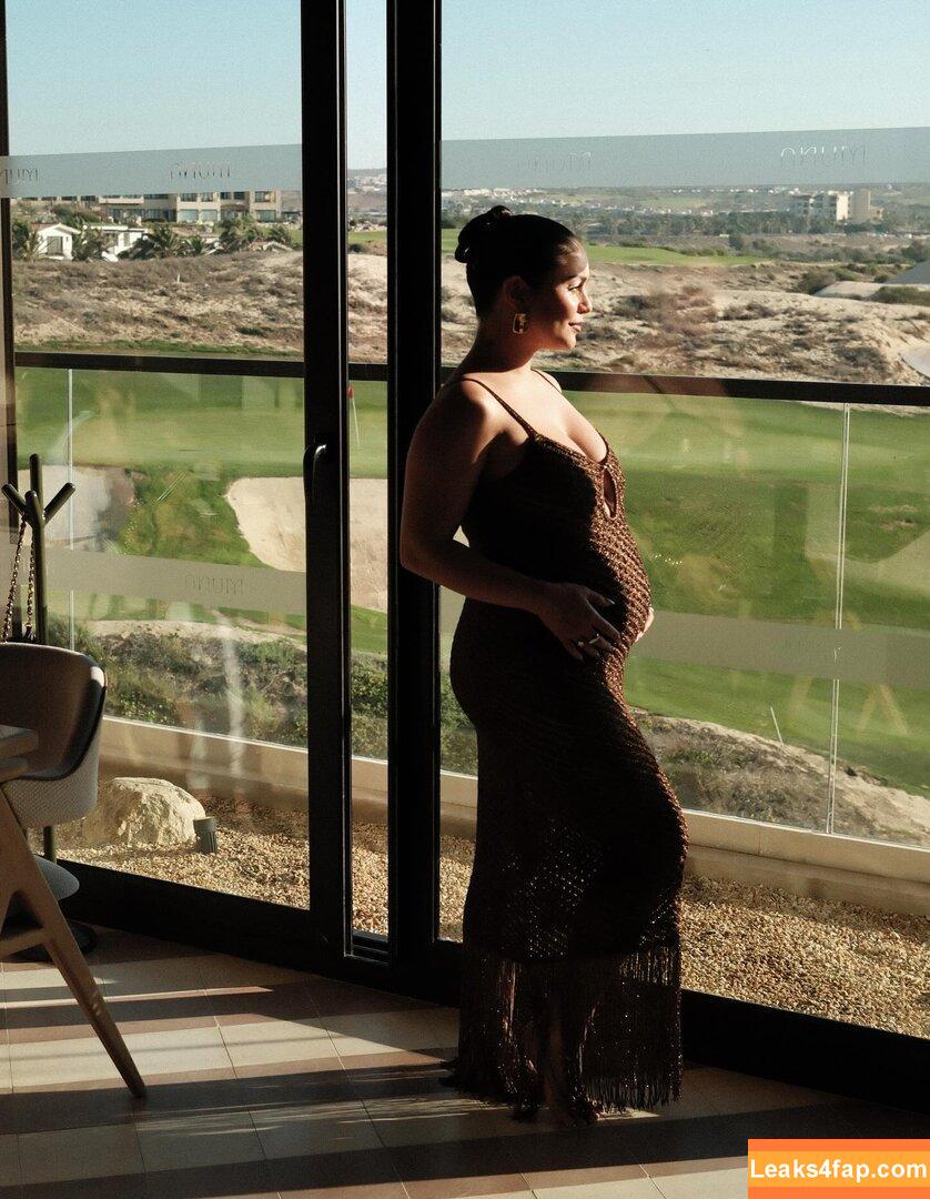 Vanessa Hudgens / VanessaHudgens leaked photo photo #2325