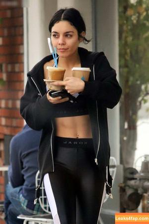 Vanessa Hudgens photo #2031