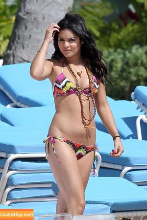 Vanessa Hudgens photo #2058