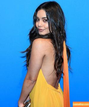 Vanessa Hudgens photo #2284