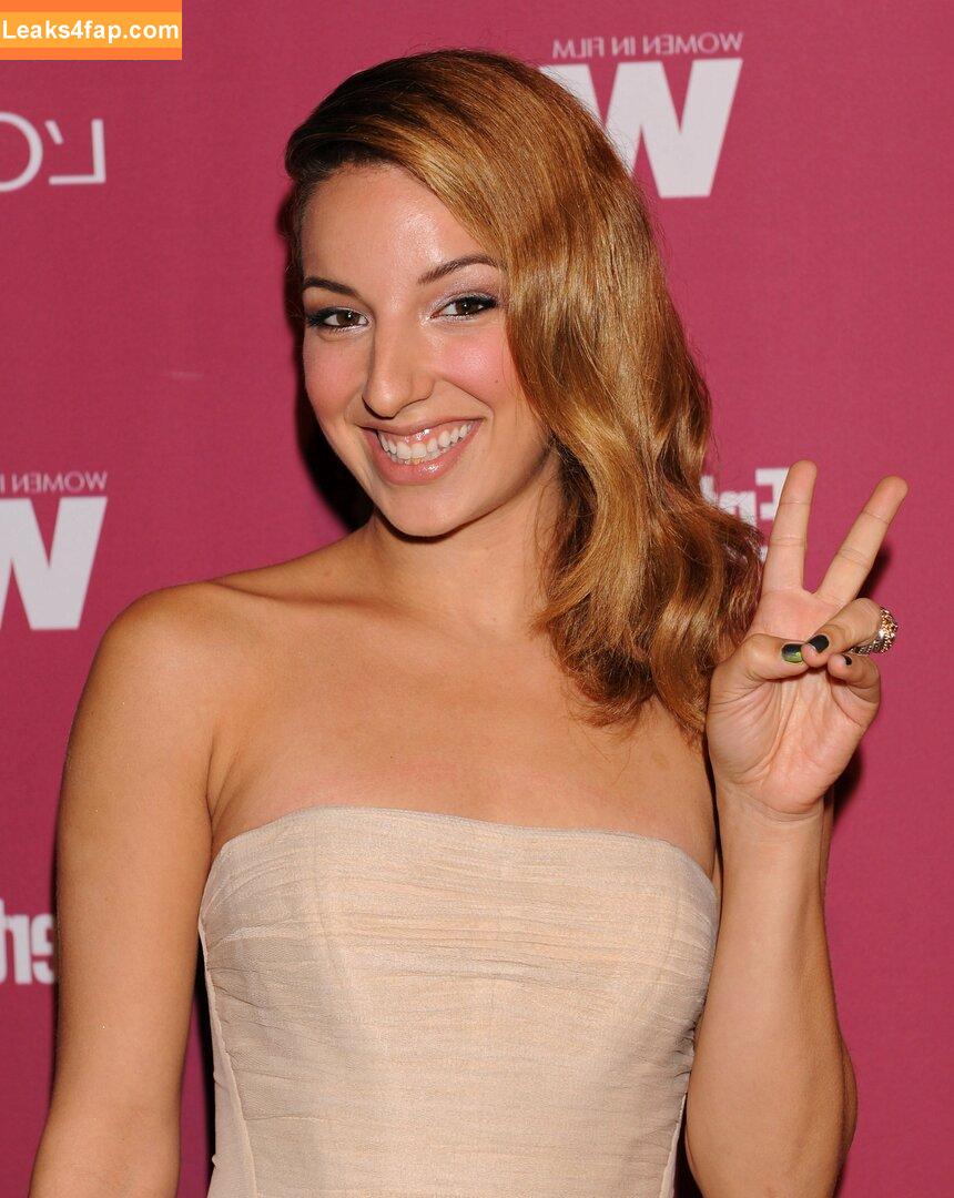 Vanessa Lengies / littlelengies leaked photo photo #0035