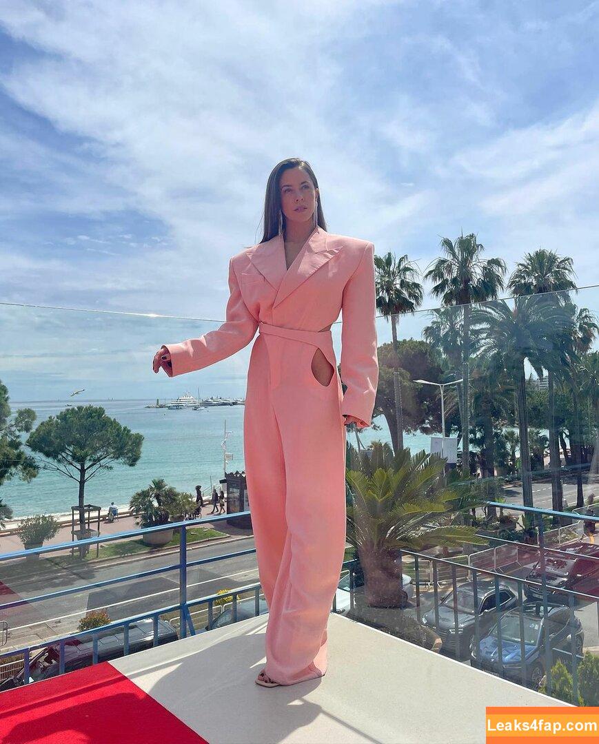 Vanessa Mai / missvenessamai / vanessa.mai / vanessamai leaked photo photo #0036