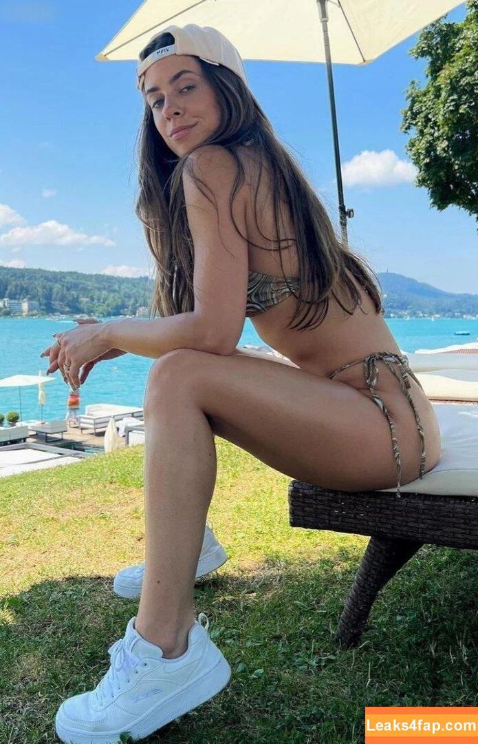 Vanessa Mai / missvenessamai / vanessa.mai / vanessamai leaked photo photo #0092