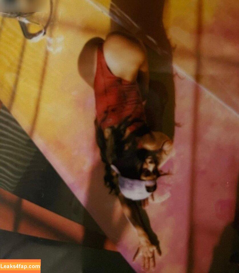 Vanessa Mai / missvenessamai / vanessa.mai / vanessamai leaked photo photo #0243