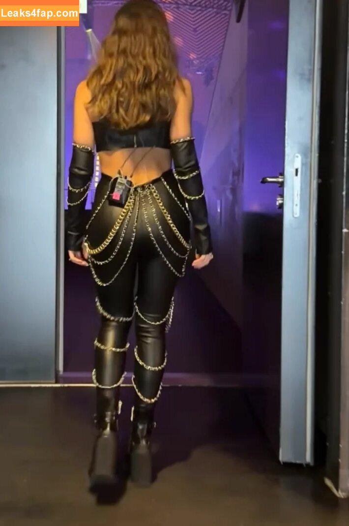 Vanessa Mai / missvenessamai / vanessa.mai / vanessamai leaked photo photo #0258