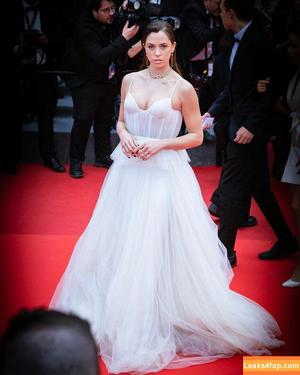 Vanessa Mai photo #0032