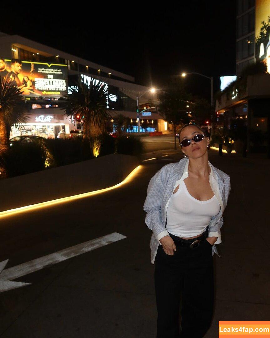 Vanessa Mai / Mai / Vanessa / https: / missvenessamai / vanessa.mai / vanessamai leaked photo photo #1124